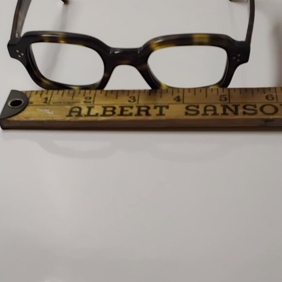 Maryll French Unisex Men/Women Tortoise Eye frames - Picture 4 of 5